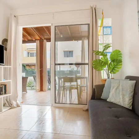 Casa Olitas Beachpool * Corralejo