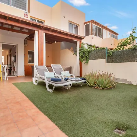 Casa Olitas Beachpool * Corralejo