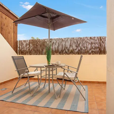 Casa Olitas Beachpool Apartment